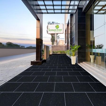 Lemon Tree Hotel Agra Shikohabad エクステリア 写真