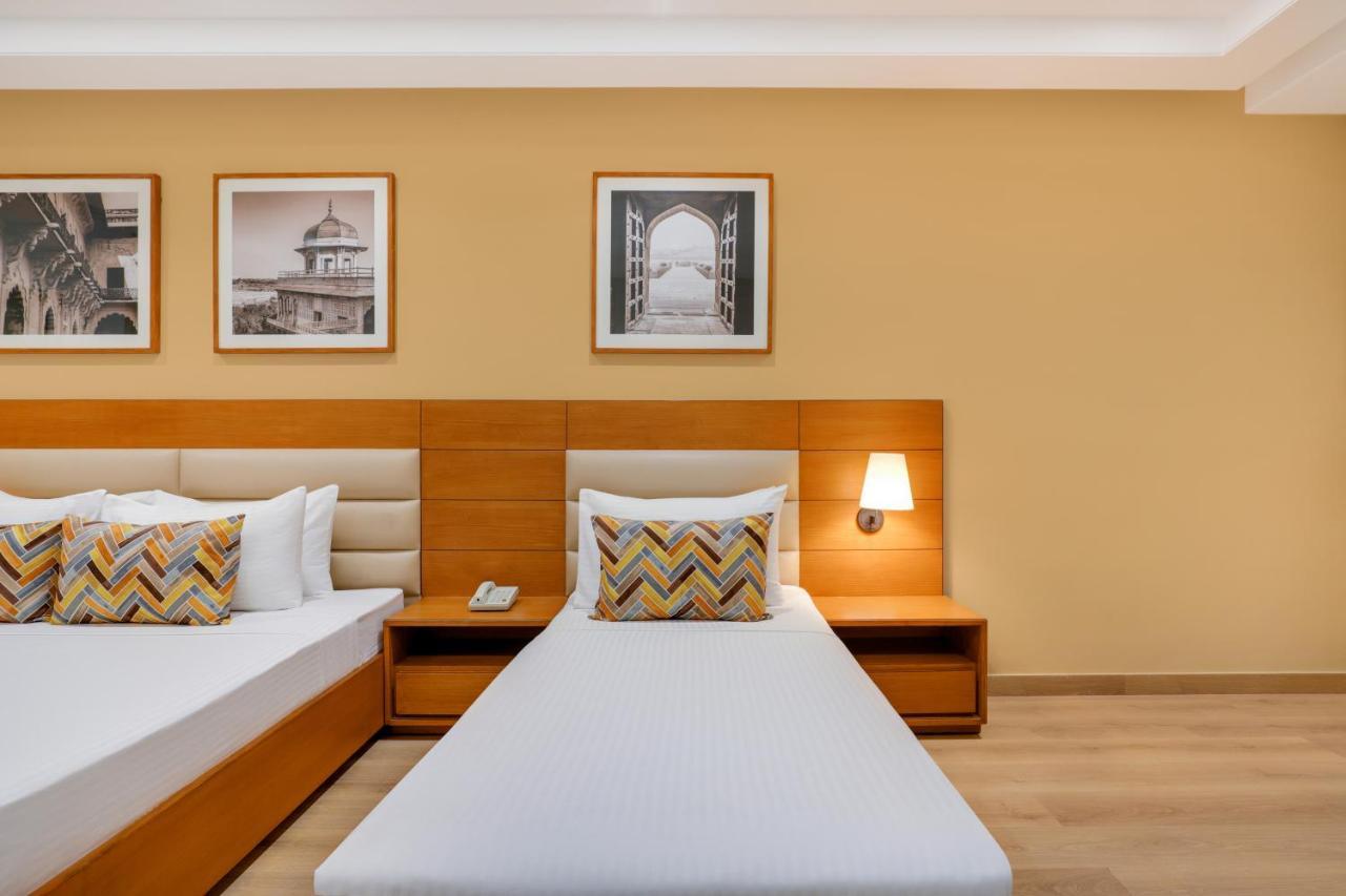 Lemon Tree Hotel Agra Shikohabad エクステリア 写真